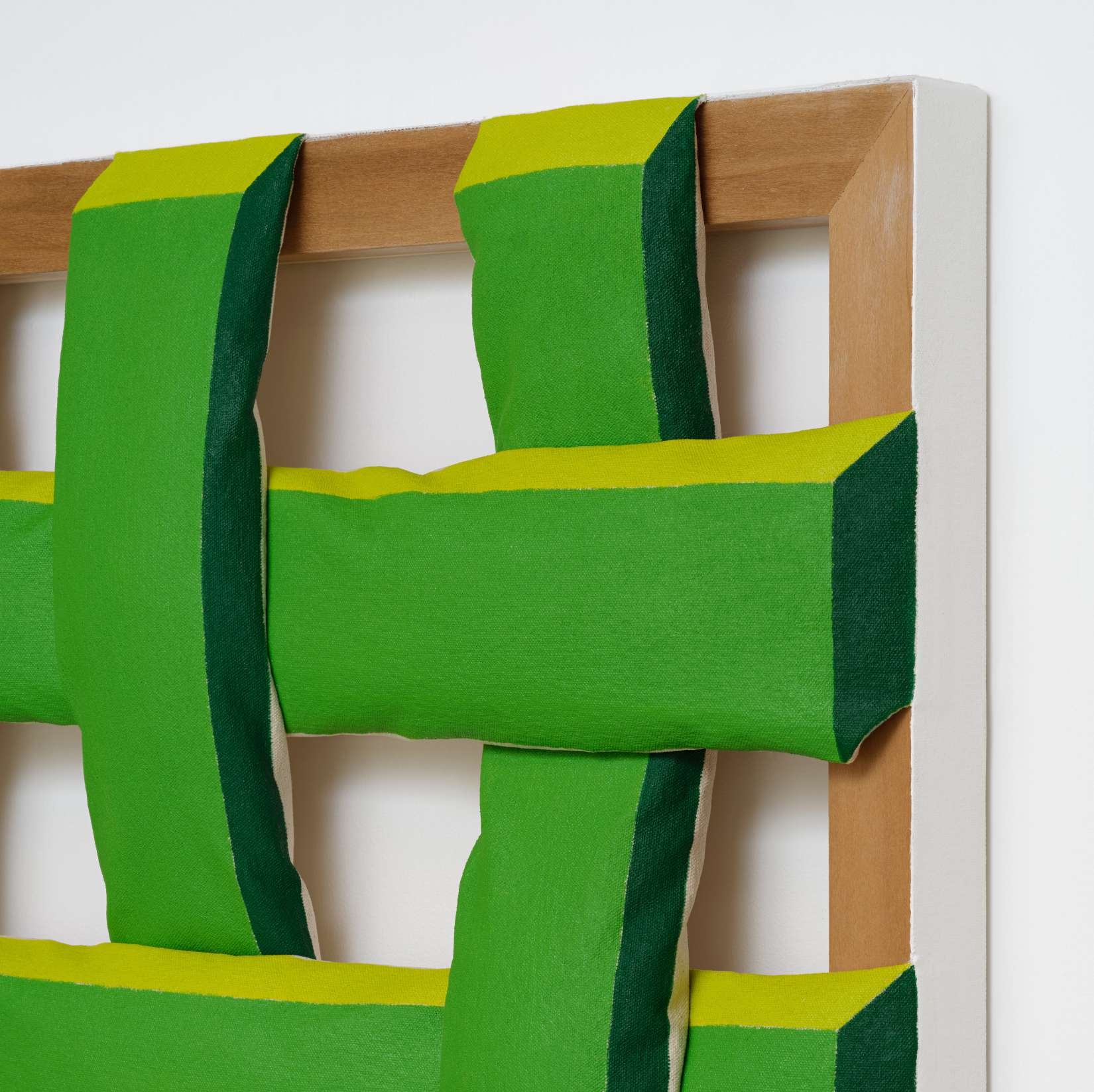 Puffy Green Weave