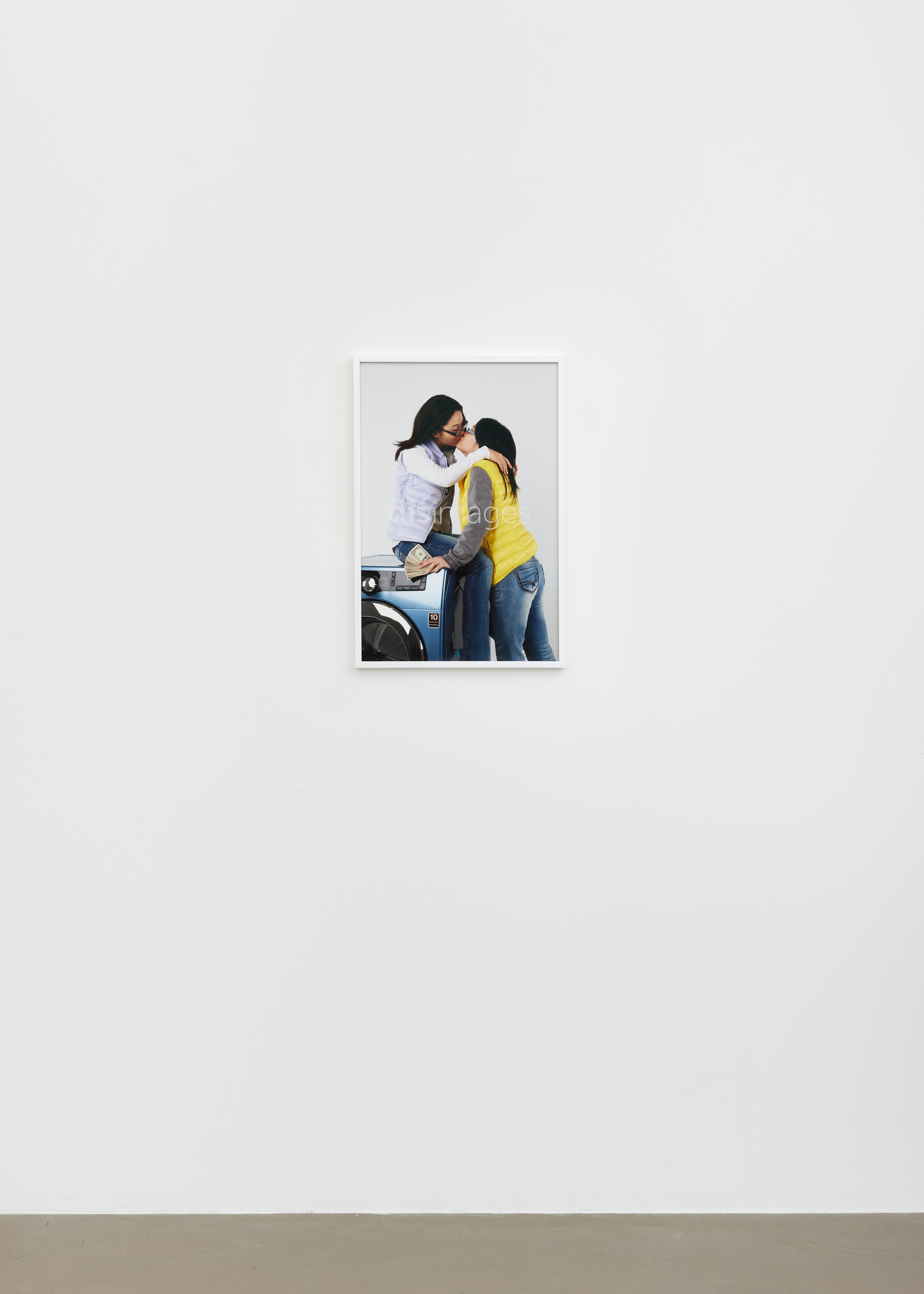 DISimages, The New Wholesome (Tags: Old Navy, Washer, Money, Kiss)