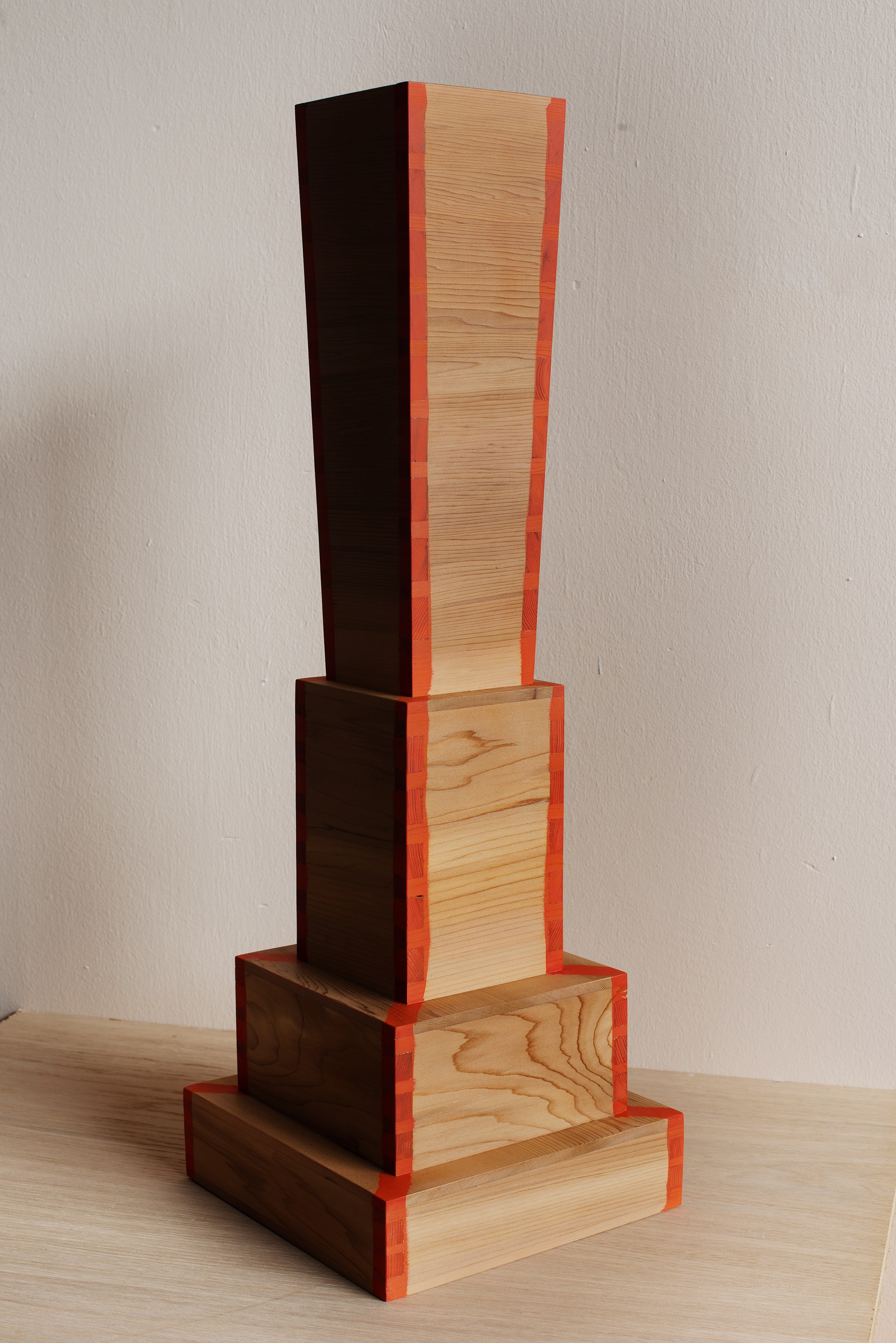 Hato Vase IV