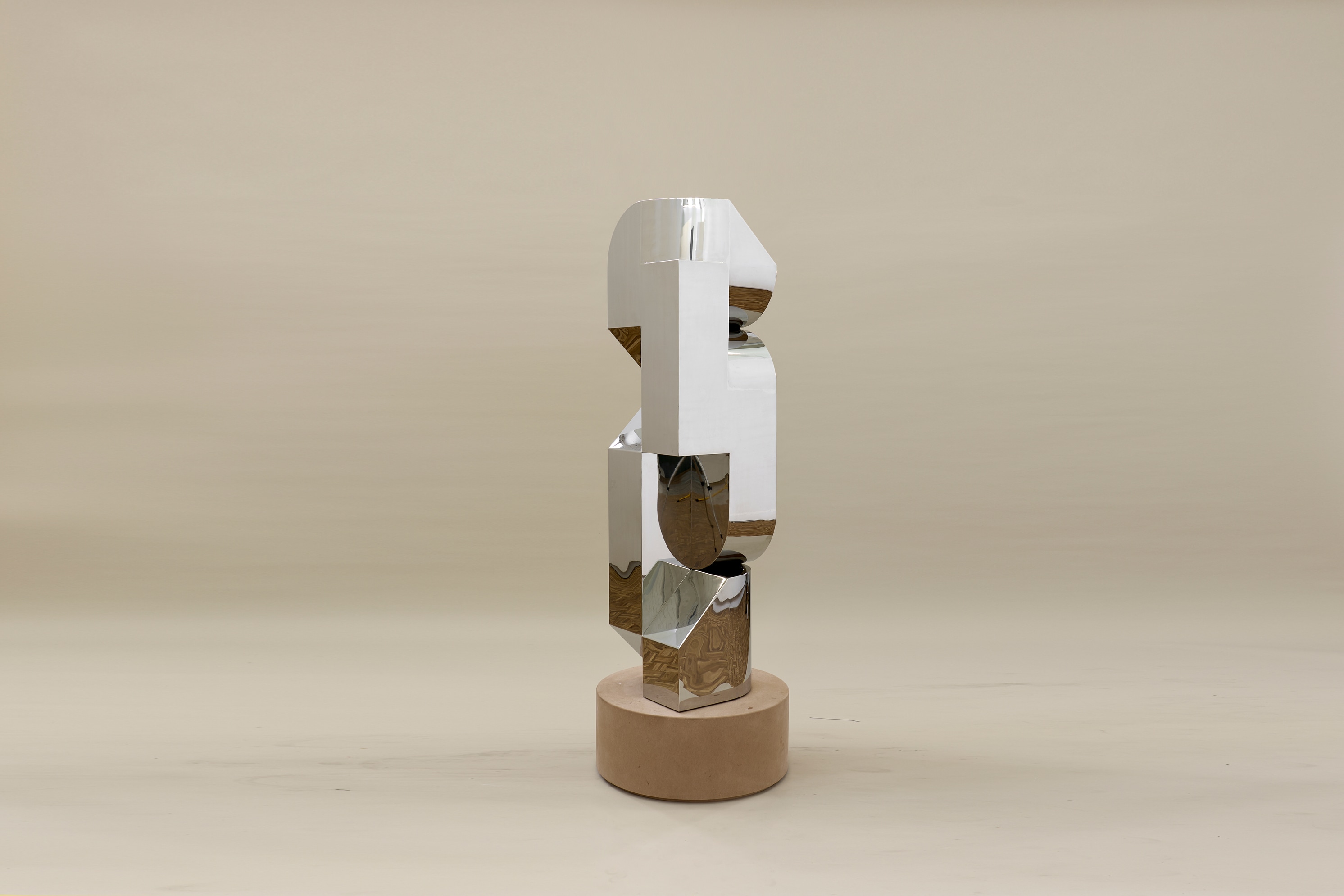 Coalesced in stainless steel III