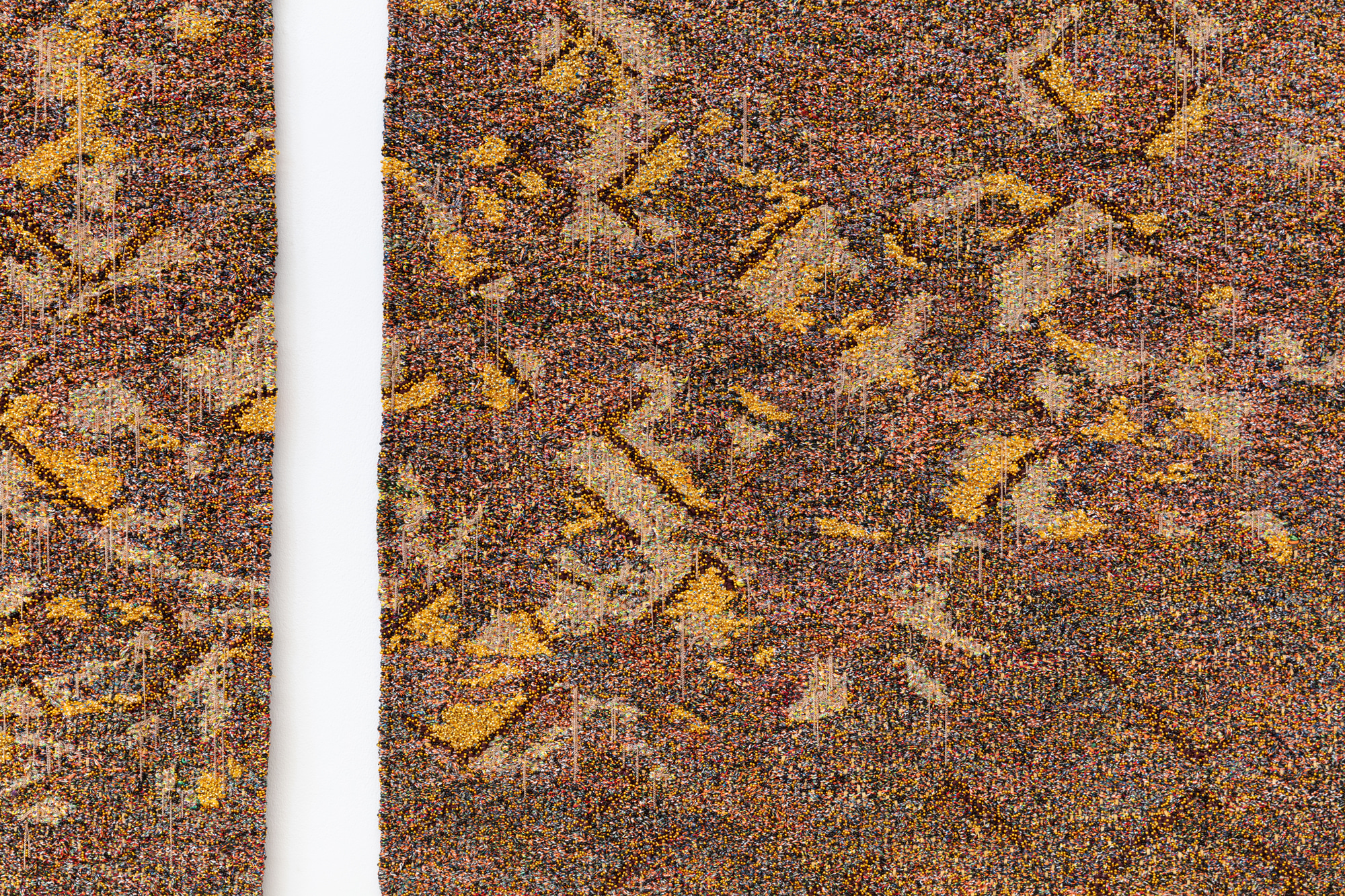 Dimming lustre