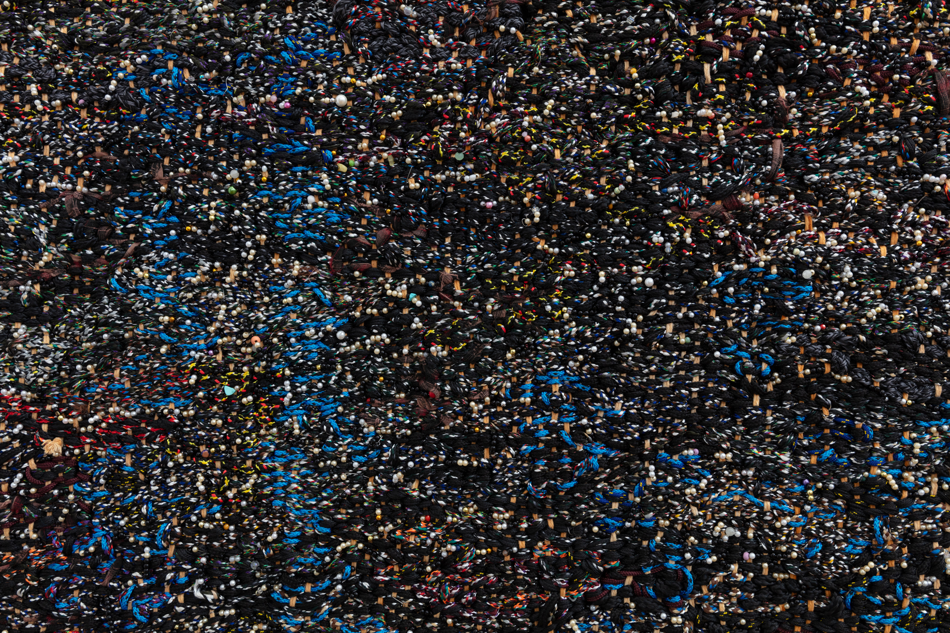Dark comfort (i)