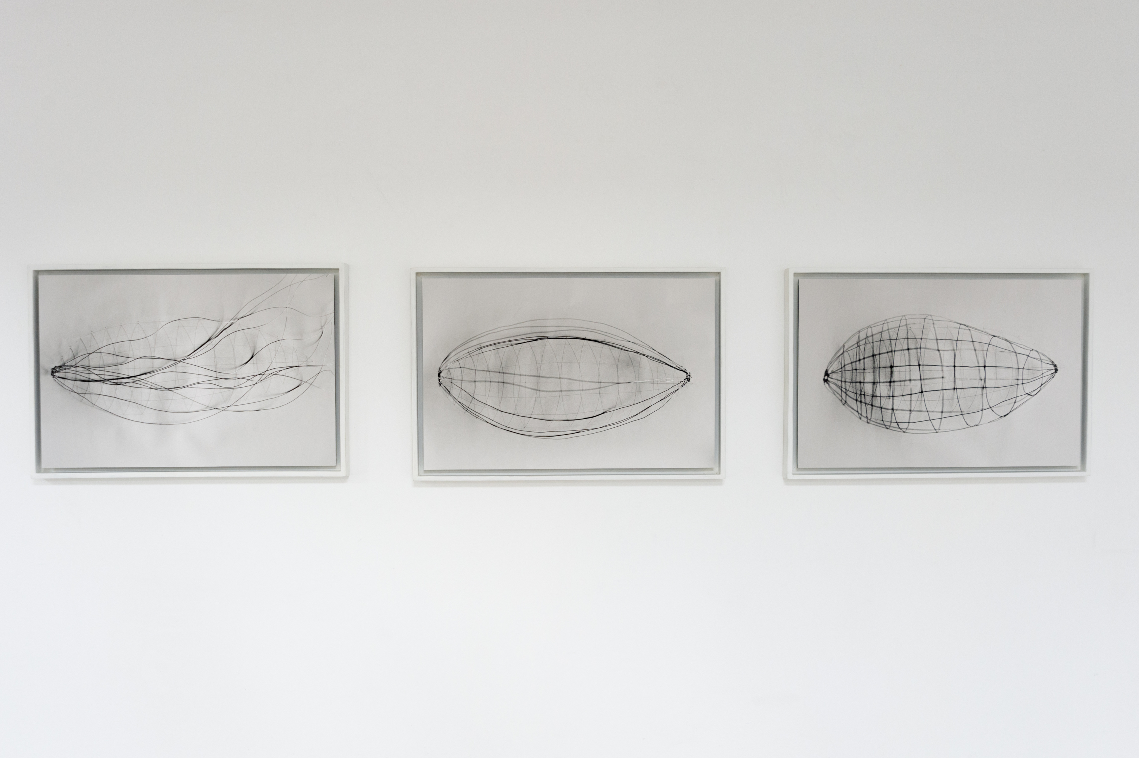 Structure invisible, triptyque