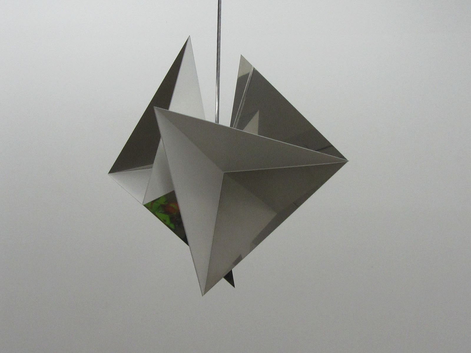 Counter Movement (mirrored/white)