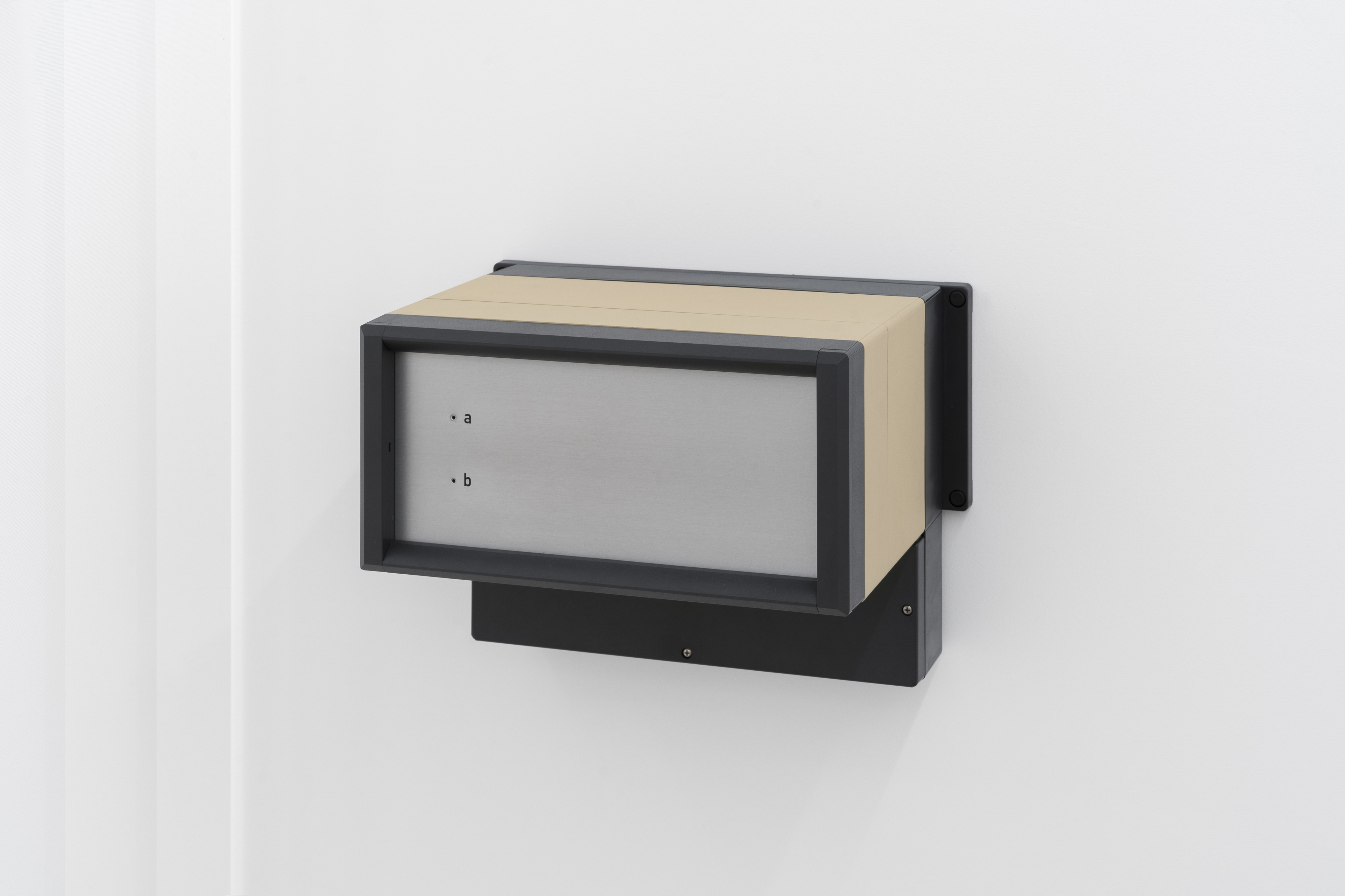 Panel (hearth a / hearth b)