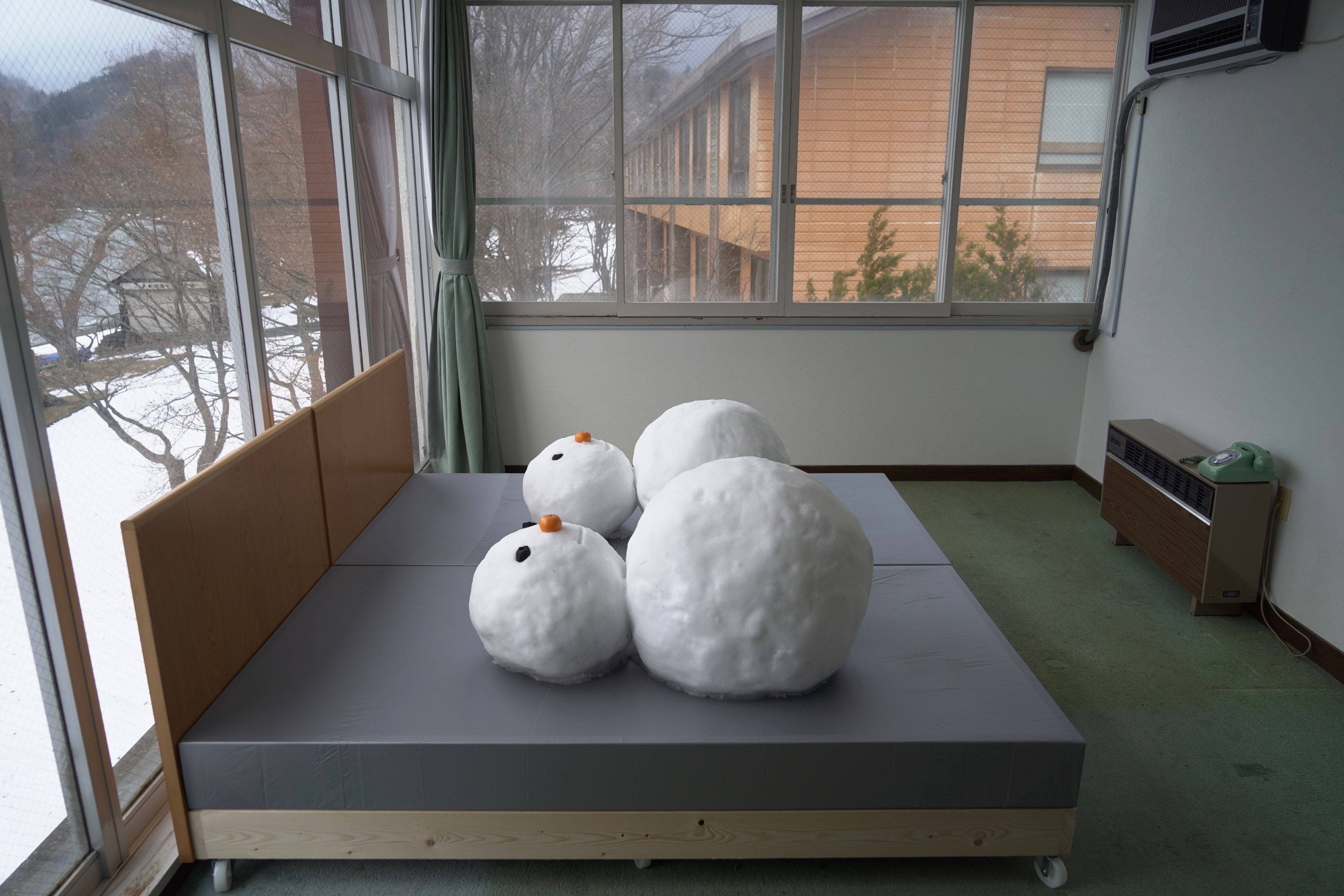 Snowman Honeymoon