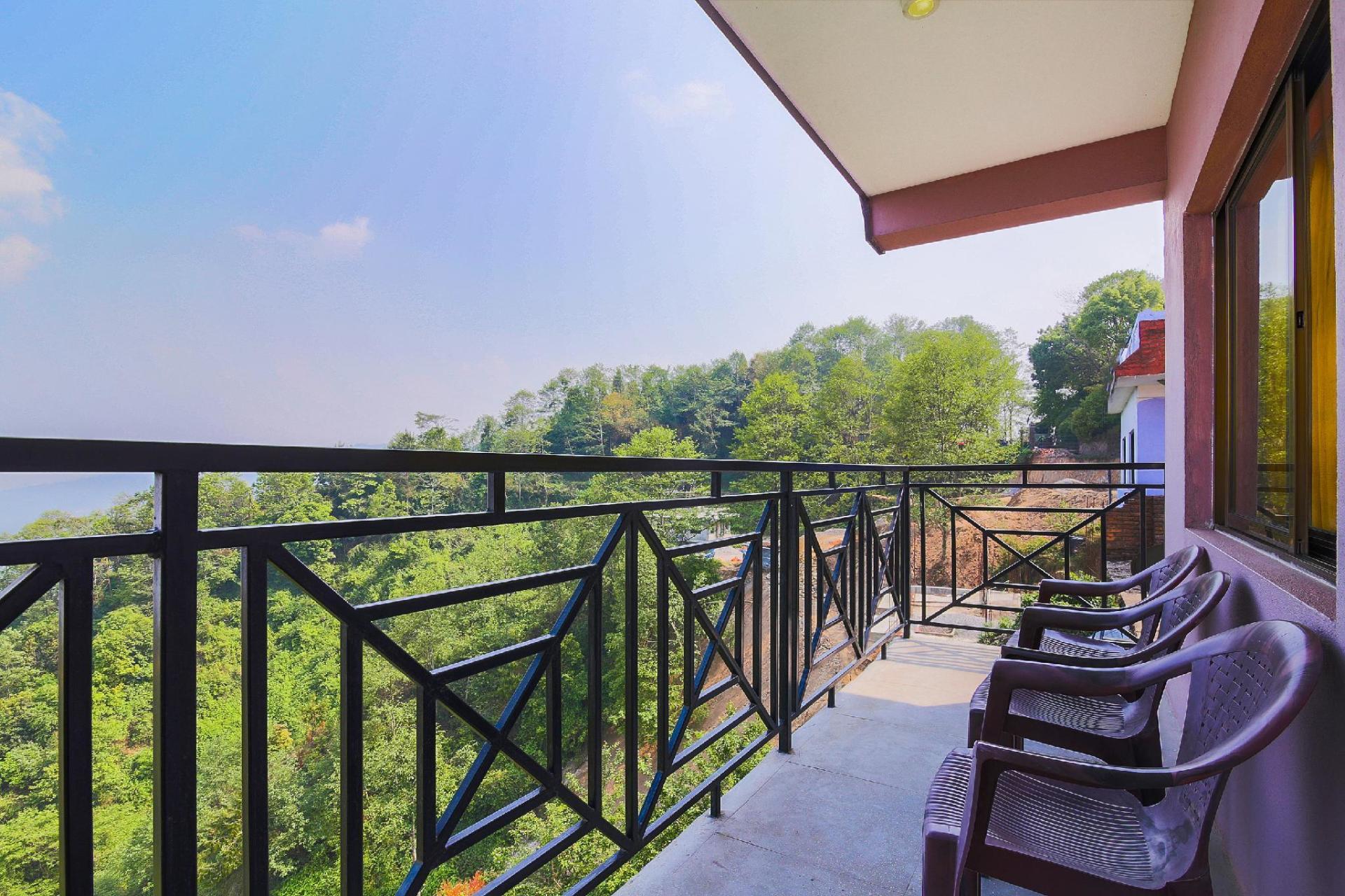 Family Room with Sunrise & Mountain View at Everest Window View Nagarkot
