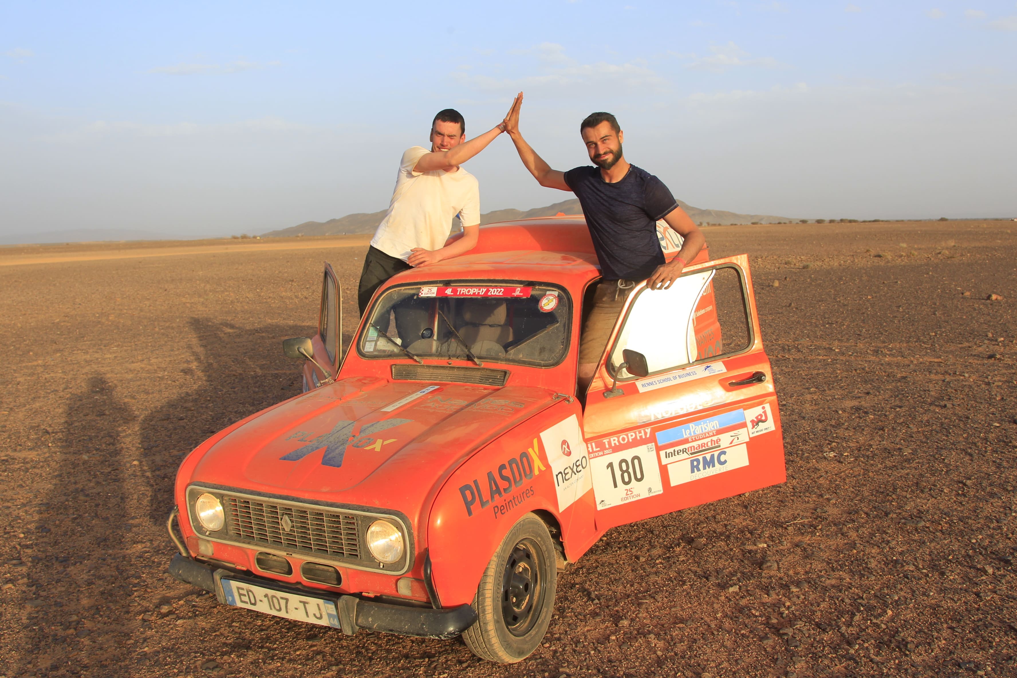 4L Trophy, découvrez l'aventure de Thomas et Geoffrey