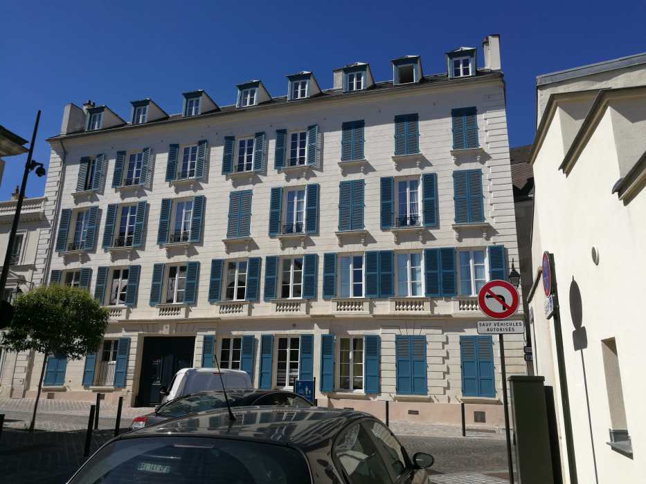 1 Rue Mozart 78100 St Germain En Laye