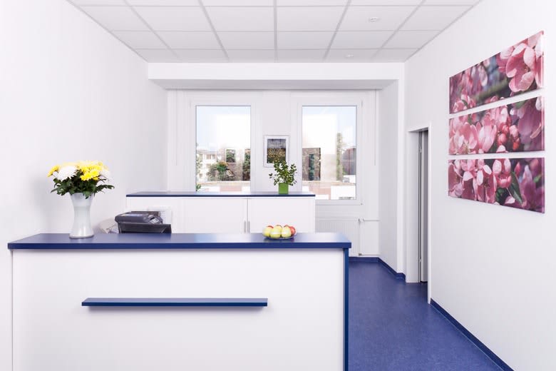 Dr. Roman Hertel, Urologe in Berlin : Termin online vereinbaren