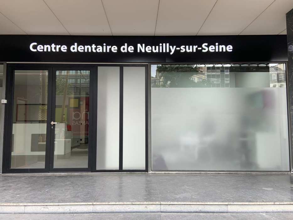 Centre dentaire NeuillysurSeine, Centre dentaire à