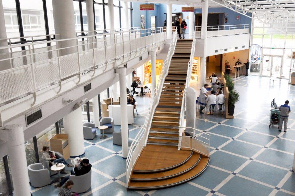 Centre Hospitalier Universitaire de Lille (CHU), Hôpital public à Lille, Loos