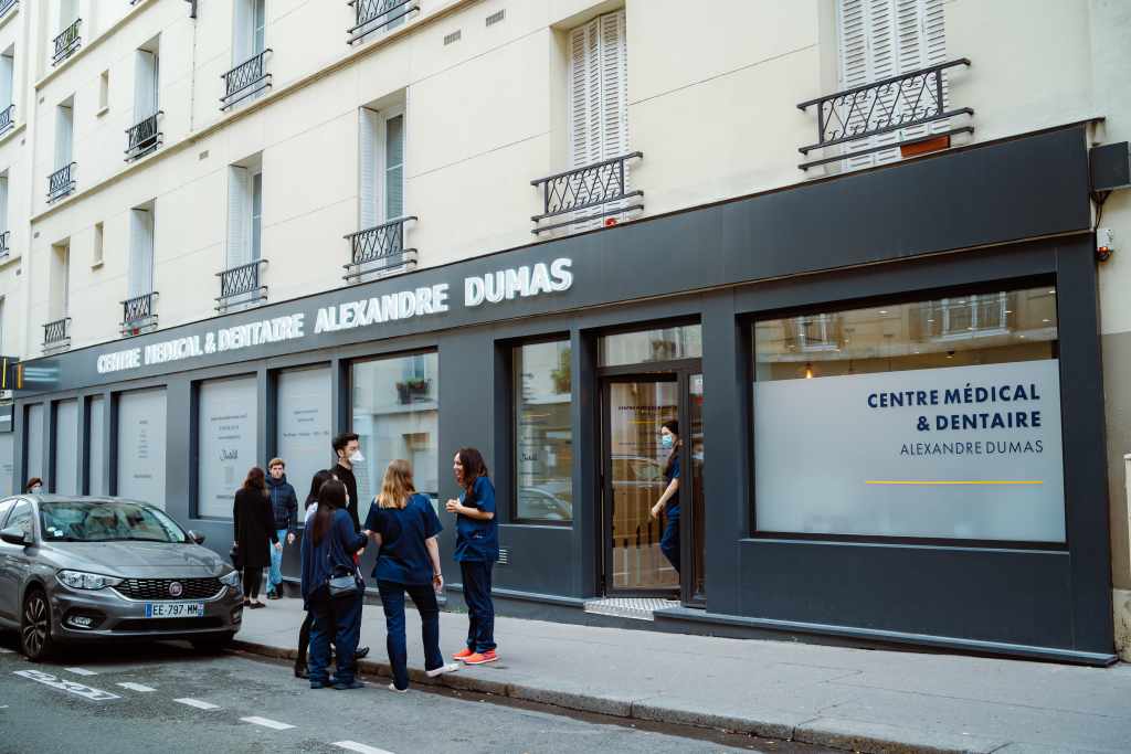 Centre médical et dentaire Alexandre Dumas, Centre médical et dentaire à Paris
