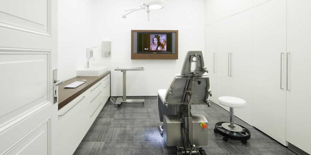 Praxis Für Plastische & ästhetische Chirurgie Dr Julia Berkei