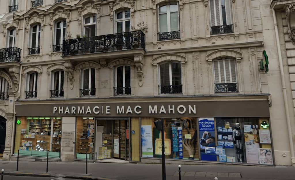 Pharmacie Mac Mahon, Pharmacie à Paris