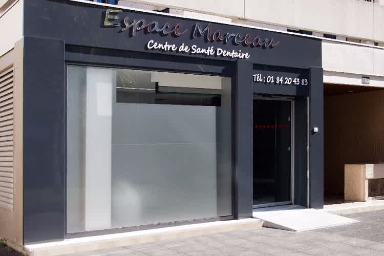 Centre Dentaire Courbevoie Espace Marceau, Centre dentaire ...