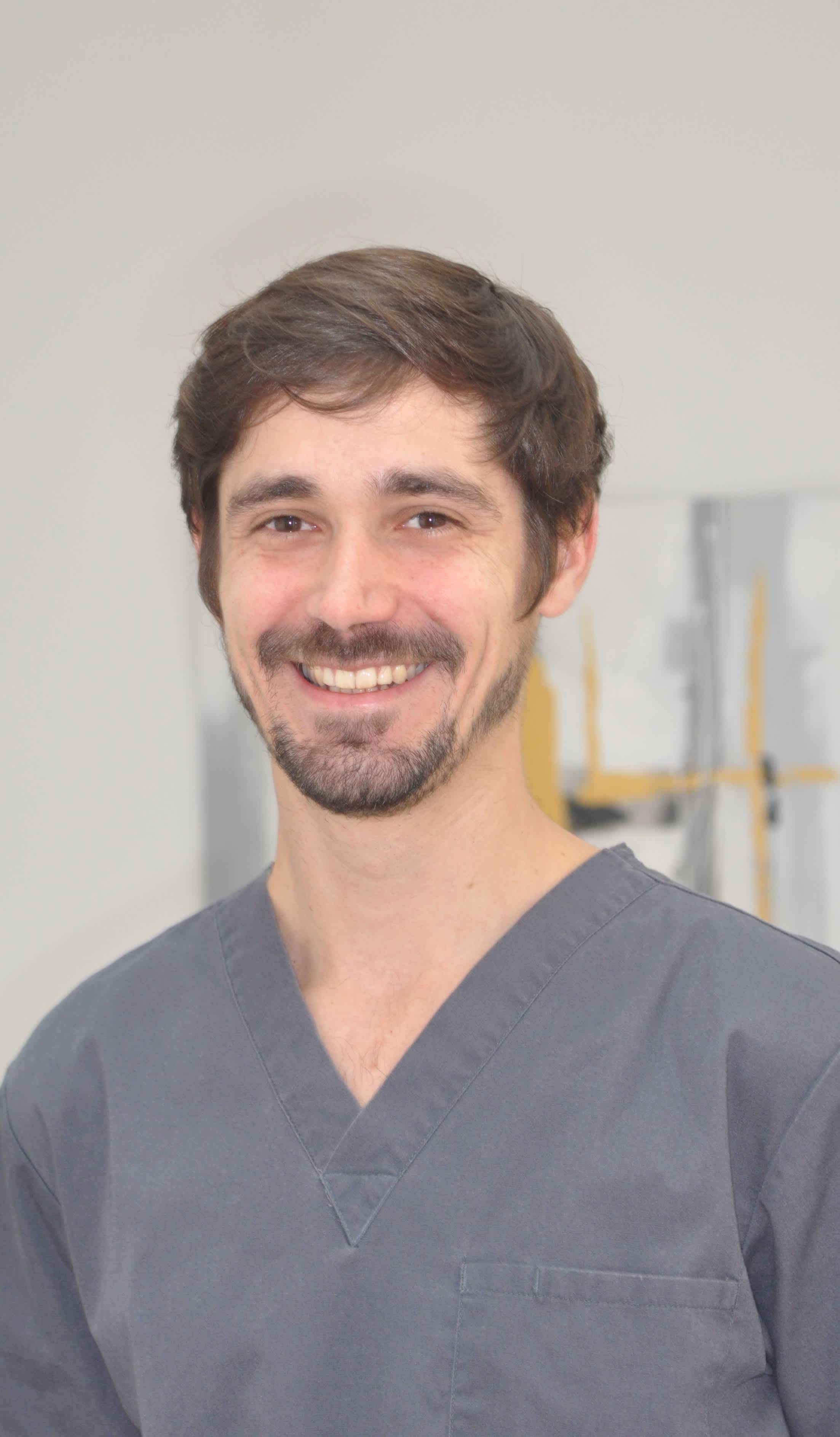 Dentiste Lyon 2 . Salut Je Viens D�arriver Sur Lyon Et J�ai Fais Un Devis Pour Une Dent En Céramique, 600Euros!