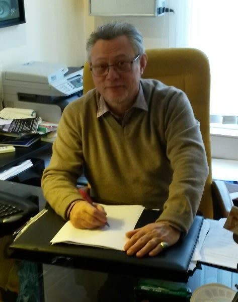 Dr Bruno CONSILLE, Gynécologueobstétricien à Les ~ Docteur Colin Dampierre Les Bois Dr Bruno CONSILLE, Gynécologueobstétricien à Les ~ Docteur Colin Dampierre Les Bois
