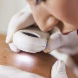 Dr Castela, Dermatologue et vénérologue à Nice