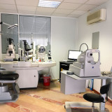 Dr ABACHI, Ophtalmologue à Chelles