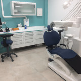 Centre dentaire de Courbevoie, Centre médical et dentaire à Courbevoie