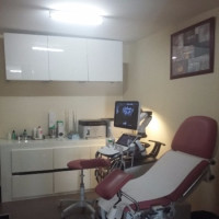 Dr Adelakoun, Gynécologue obstétricien à Beaumont-sur-Oise