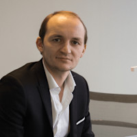 Dr Chateau, Chirurgien plasticien et esthétique à Lyon