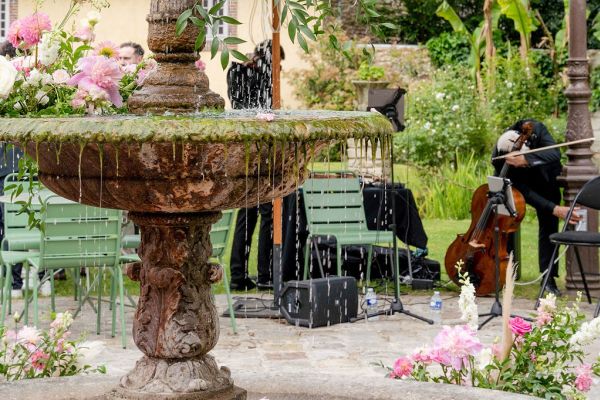fontaine fleurie