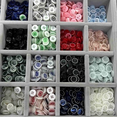 Poly Shirt Buttons
