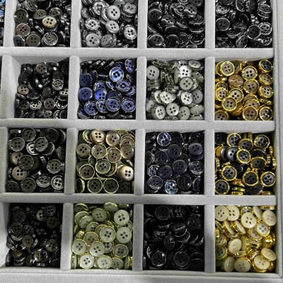 Polyester Shell Buttons with Metal Rim