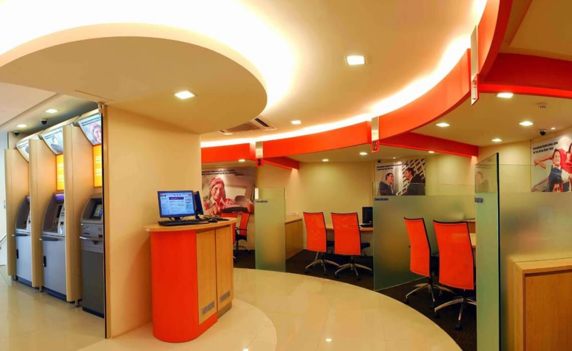 EON_Bank.jpg