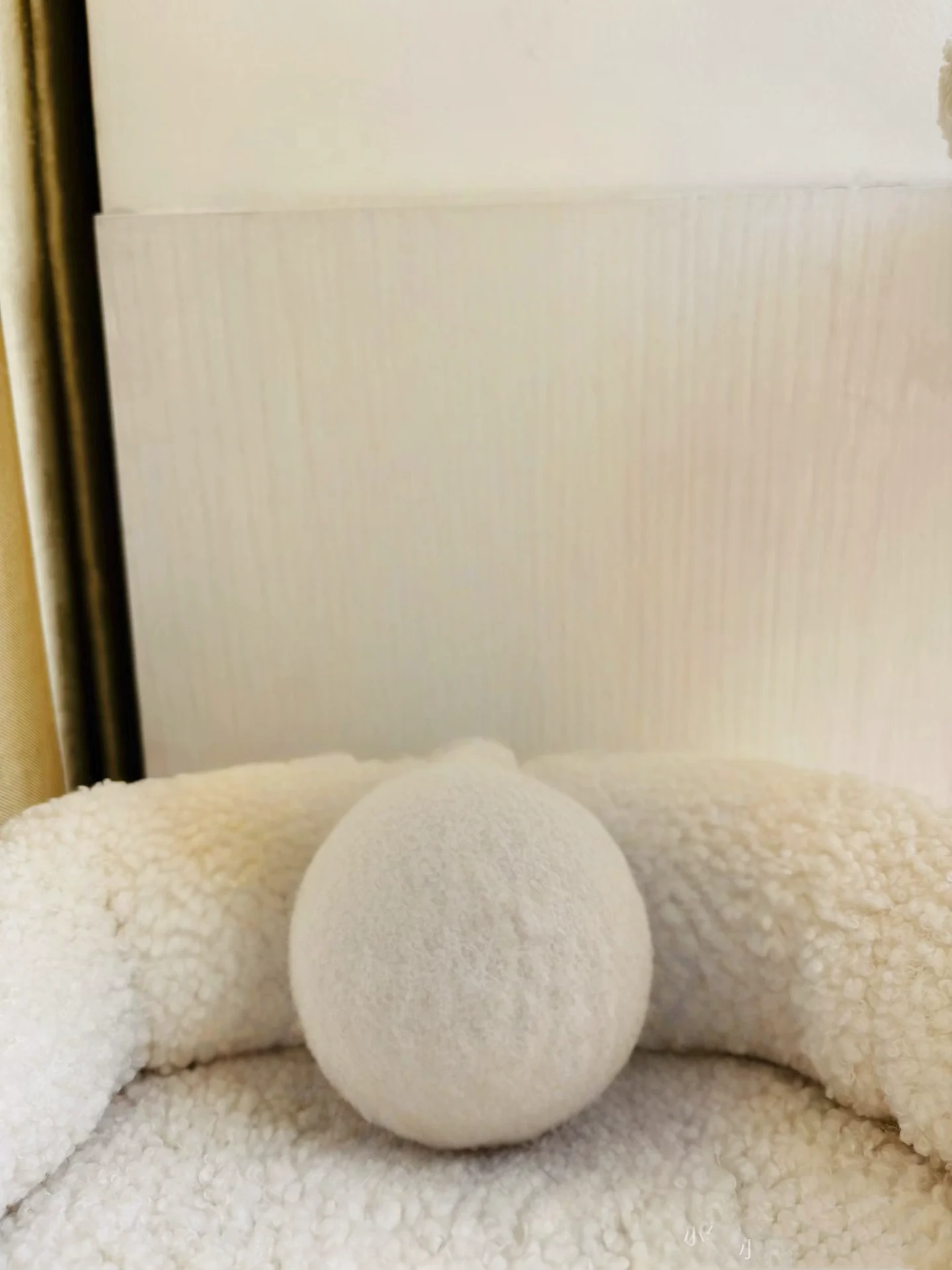生肖蓝色背带裤米飛兔玩偶