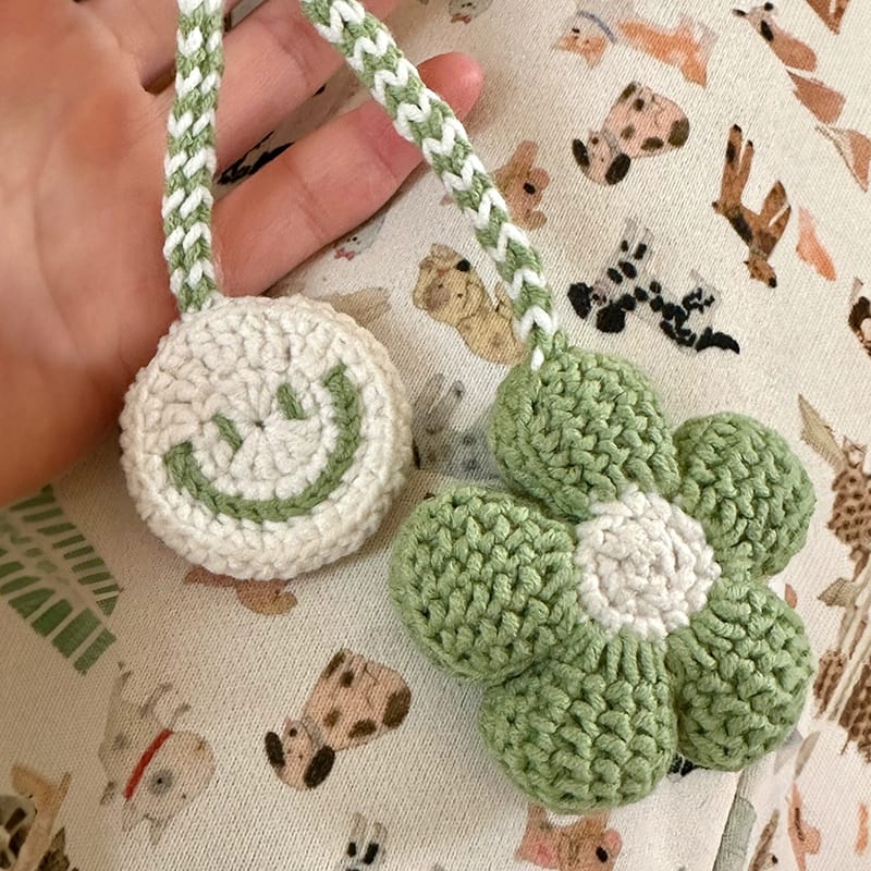 韩系包包挂件 笑脸泡芙花钥匙扣装饰吊绳