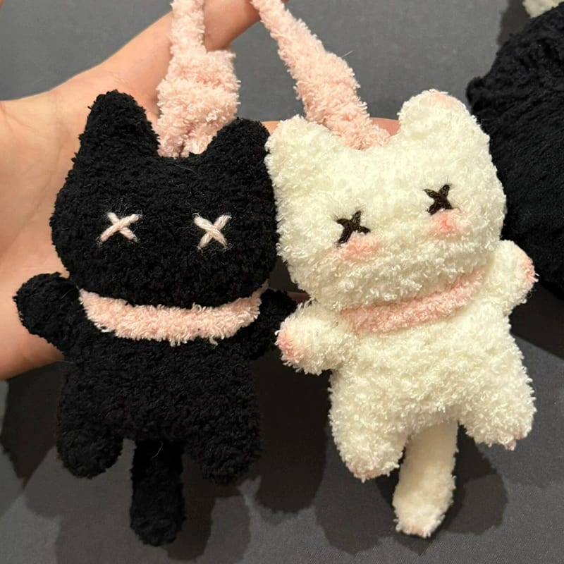绒绒上吊小猫钥匙扣好友打工人挂件