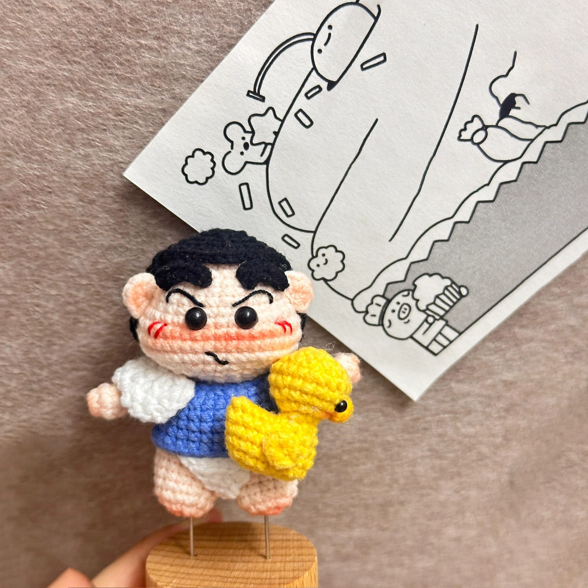 人气日本动漫蜡笔小新玩偶挂件