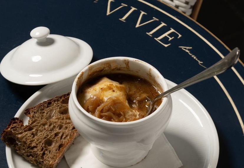 "Chez Vivie" Restaurant Prepares for the Rainy Season