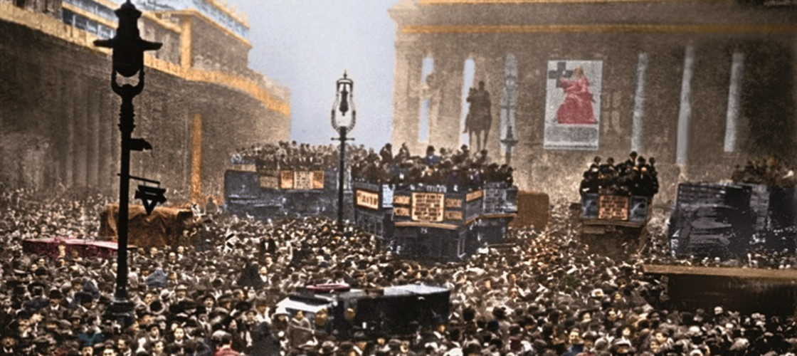 The political leaders responded to the sudden arrival of mass democracy in 1918 by putting forward substantial proposals for social reform, writes Lord Lexden The political leaders responded to the sudden arrival of mass democracy in 1918 by putting forward substantial proposals for social reform, writes Lord Lexden