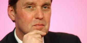 Accountants back Milburn social mobility report