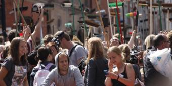 Using neighbourhood action to tackle deprivation