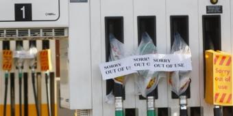 Petrol panic fuels UK spending