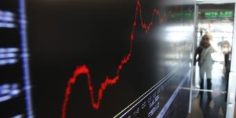 Global economy is on the verge of 'seismic change'