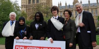 First aid 'could save lives and money'