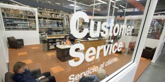 Customer service satisfaction falls