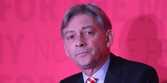 Jeremy Corbyn warns new Scottish Labour leader against suspending Kezia Dugdale