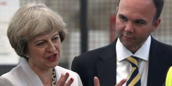 Tory MPs slam 'desperate' Theresa May over Brexit briefing for opposition MPs