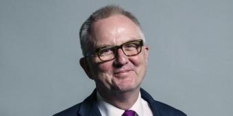 Jewish Labour MP in abuse row accuses Jeremy Corbyn of 'supporting anti-Semites'