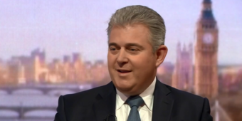 Brandon Lewis challenges Labour to follow Tory lead and suspend candidates for abusive language