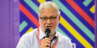 Jon Lansman condemns 'duplicitous' Labour ruling body as voting begins in crunch election