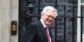 David Davis 'wins internal battle' with May adviser over shape of Brexit negotiations