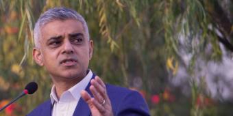 Sadiq Khan analysis warns of 'lost decade' after no-deal Brexit